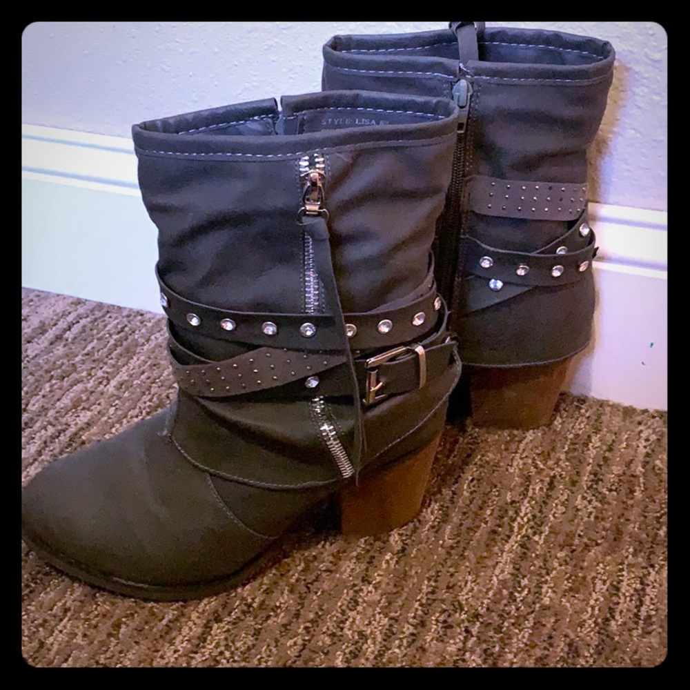 Vanity ankle  boots
